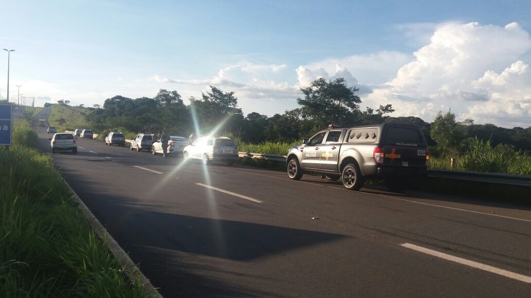 Sequência de roubos acaba em perseguição policial, em Bela Vista de Goiás | Foto: Divulgação/ PM