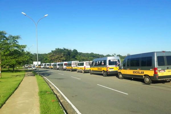 Motoristas De Vans Escolares De Aparecida Querem Atuar No Transporte