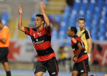 Nixon marcou um dos gols do Flamengo