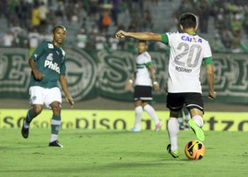 Coritiba e Goiás empatam por 2 a 2 no Couto Pereira / Foto: Divulgação