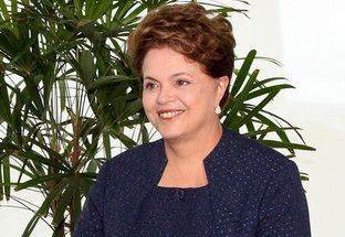 A saída de Mantega foi apenas uma, das inúmeras decisões tomadas por Dilma Rousseff, para tentar garantir um segundo mandato