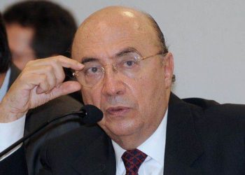 Quanto mais Mantega se desgasta, mais o passe do ex-todo poderoso do banco Central, Henrique Meirelles se valoriza