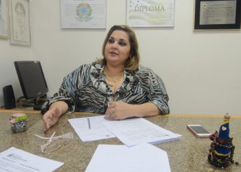 “Será possível prover uma grande economia para os cofres públicos e manter a cidade limpa”, justifica Cida Garcêz