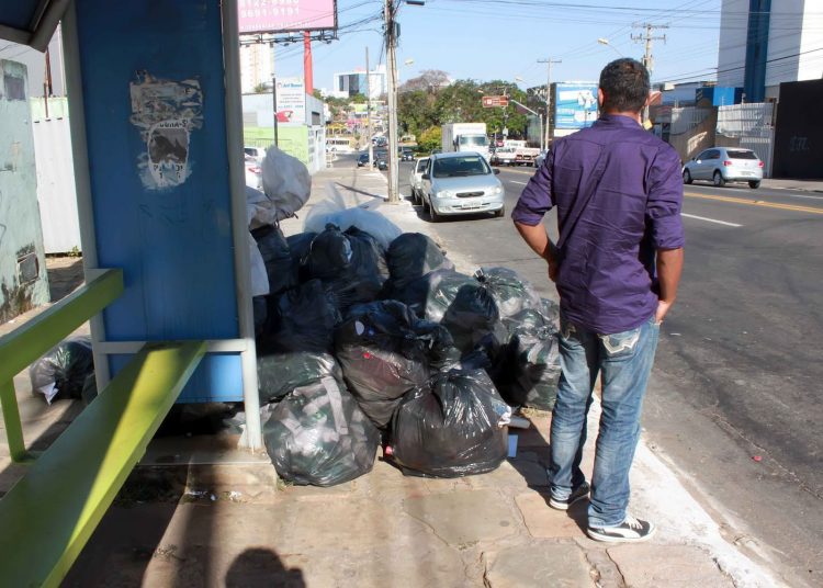 Goiânia aparece em rede nacional como "cidade do lixo" (Foto: Reprodução)