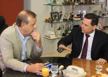 Reunião entre Paulo Garcia e Marconi Perillo define estratégias de segurança para a Capital (Foto: Divulgação)