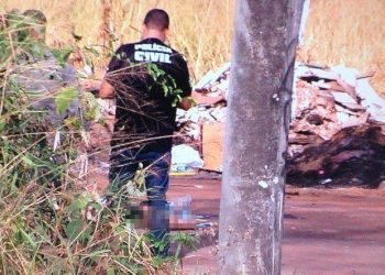 Corpo de mulher é encontrado no Morro do Mendanha (Foto: Reprodução/TV Anhanguera)