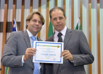 Deputado Bruno Peixoto e José Carlos, presidente do Sindilojas