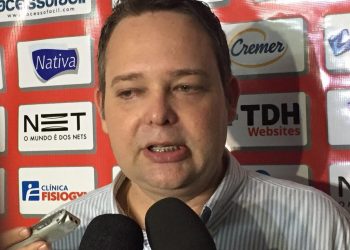 Guto Veronez não vê problema em buscar reforços nos rivais Goiás e Atlético
