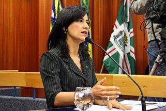 A vereadora Célia Valadão é a líder do prefeito n Câmara Municipal