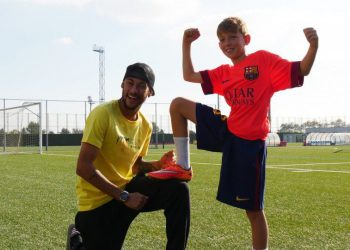 Neymar quer ajudar crianças de regiões pobres