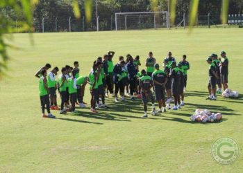 Último treino do Goiás antes do jogo (Foto: Site Goiás Esporte Clube)