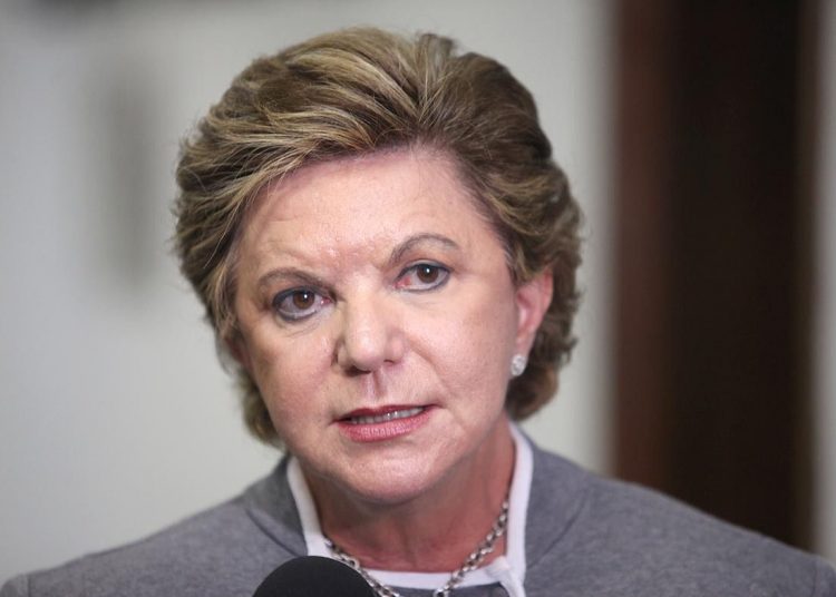 Senadora Lúcia Vânia (PSDB)