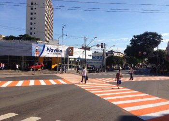 As faixas em formato de X foram implantadas no cruzamento da Avenida Araguaia com a Rua 3 / Foto: SECOM Goiânia