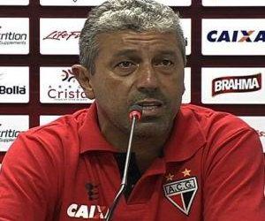 Gilberto Pereira foi demitido nesta segunda-feira (16)