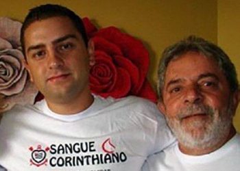 Luiz Cláudio e o pai, ex-presidente Lula (Foto: Reprodução)