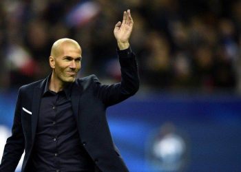 Antes do anúncio, Zidane ocupava o cargo de técnico da equipe B do Real Madrid (Foto: Reprodução)