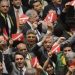 Deputados defendem impeachment de Dilma no plenário do Congresso
(Foto: Fabio Rodrigues Pozzebom/ Agência Brasil)