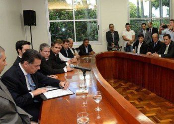 Governador na Assinatura de Protocolo de Intenções entre Governo do estado de Goiás e empresas (Fotos: Wagnas Cabral)