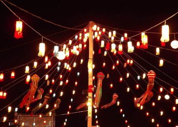 O Bon Odori celebra a cultura japonesa com comida, guloseimas e apresentações musicais | Foto: Reprodução