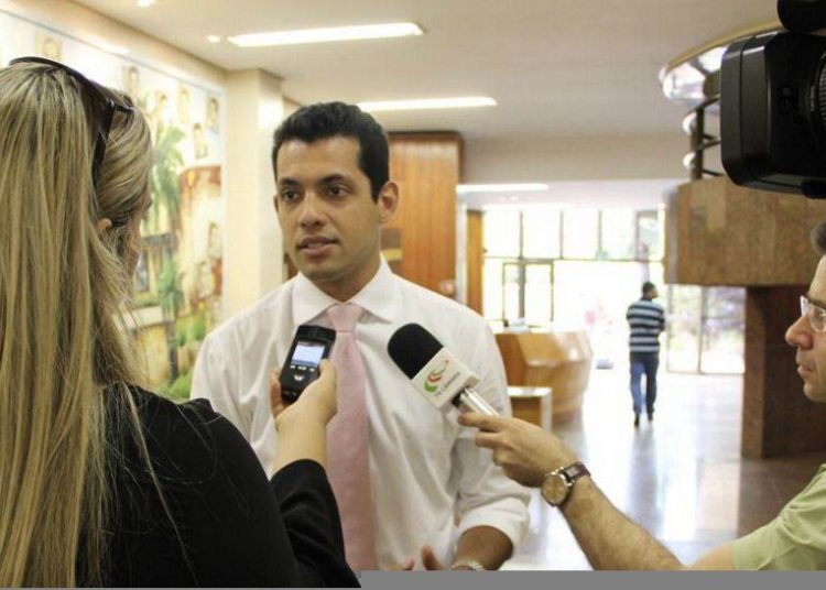 Vereador Thiago Albernaz afirma que vitória de Iris prova que eleitor ainda tem dificuldade para entender qual é a saída para a crise | Foto: Divulgação