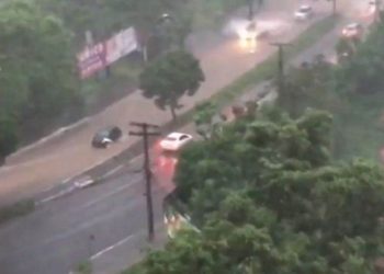 Instituto meteorológico emite alerta de temporal para esta quarta-feira em Goiás| Foto: Reprodução/TV Anhanguera