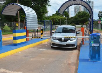 Agetop reincide contrato com empresa que explora estacionamento do Serra Dourada| Foto: Divulgação