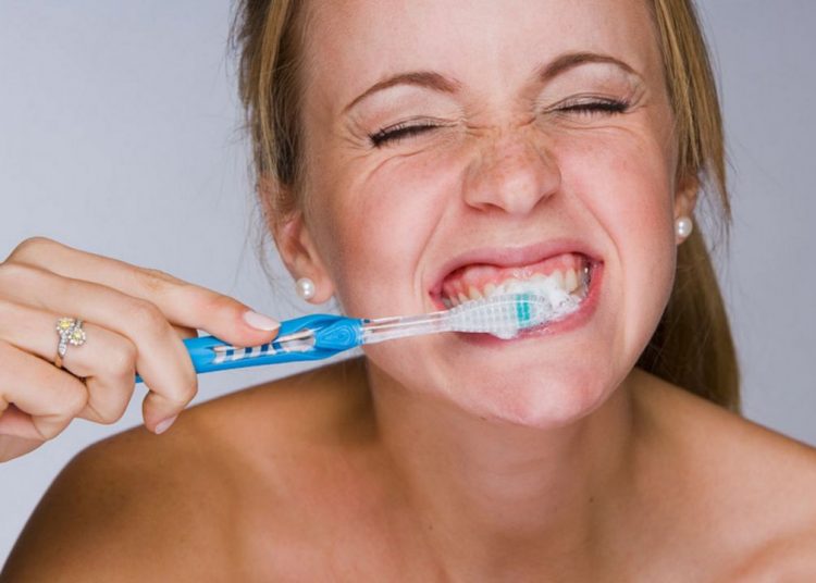 Dentista explica o jeito mais certo de escovar os dentes | Foto: Reprodução