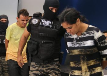 O casal registrou um boletim de ocorrência na Central de Flagrantes, dizendo que o garoto havia sido sequestrado por traficantes de drogas
