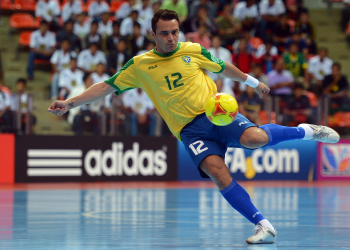 Ex-jogador da seleção brasileira de futsal participará da promoção | Foto: imagens públicas