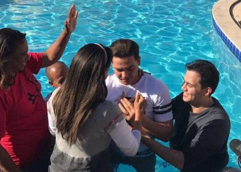 Batismo de Wesley Safadão. | Fotos públicas