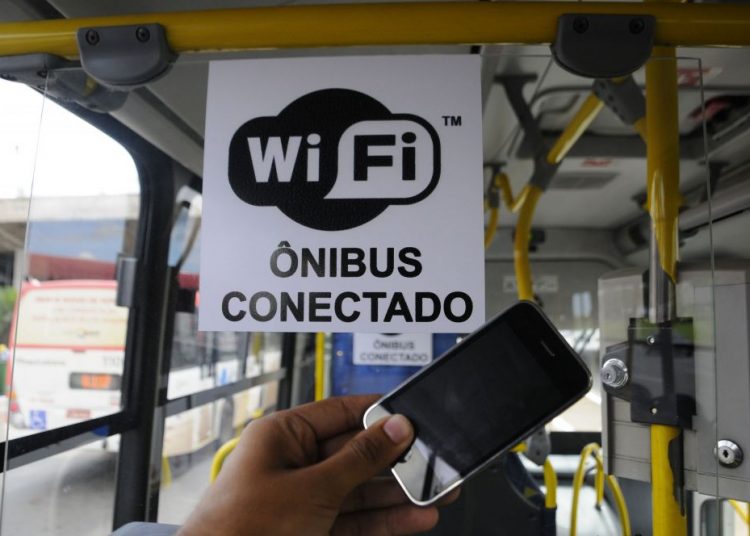 Wi-Fi grátis deve ser instalada gradualmente até 2018 | Foto: Reprodução