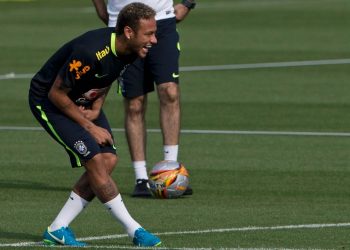 Neymar treina com a Seleção Brasileira na Granja Comary | Foto: Reprodução