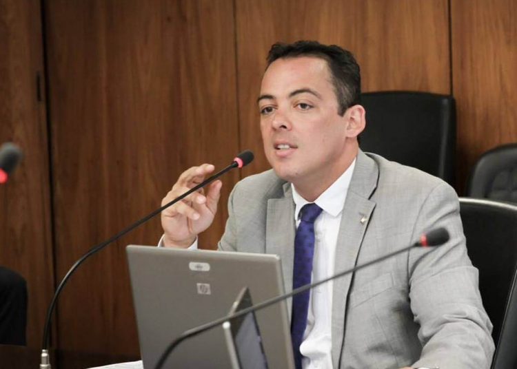 Secretário de Políticas Públicas de Emprego do Ministério do Trabalho Leonardo Arantes | Foto: Reprodução
