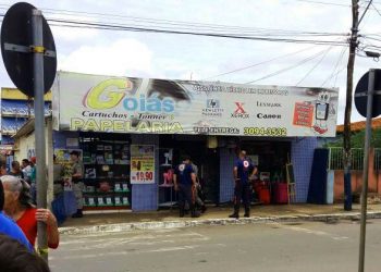 Vítima armada reage a assalto e mata criminoso no Centro de Aparecida de Goiânia | Foto: Leitor/ WhatsApp