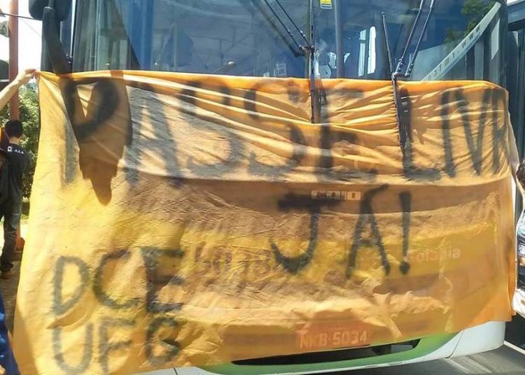 Estudantes convocam manifestações contra atrasos do Passe Livre em Goiás | Foto: Divulgação/ DCE-UFG