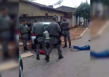 PM prende três homens e uma mulher em assalto em Jaraguá | Foto: Leitor/ Whatsapp