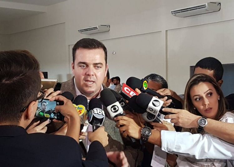 Prefeito Gustavo Mendanha (MDB) deve mudar secretários em breve | Foto: Folha Z