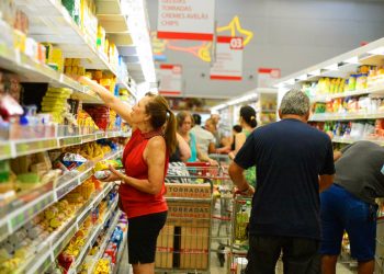 Ofertas de supermercado | Foto: Tânia Rêgo / Agência Brasil