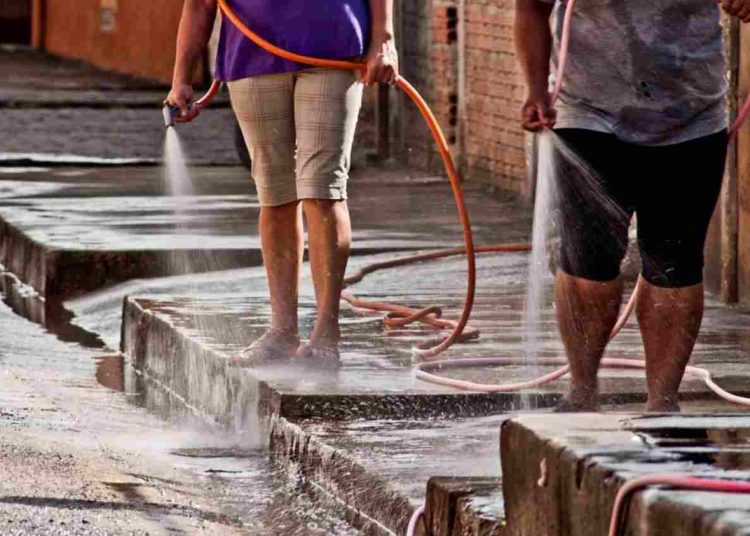 Lavagem de calçadas Goiânia