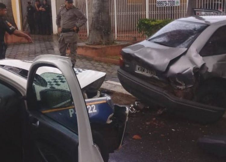 Perseguição, colisão com viatura e 3 homens presos no Bairro Feliz | Foto: Divulgação