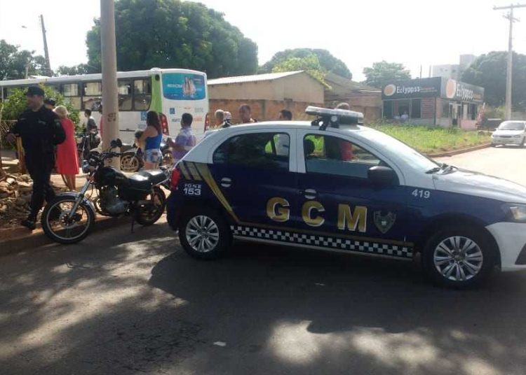 GCM reage a assalto na porta de casa em Aparecida | Foto: Leitor / Folha Z
