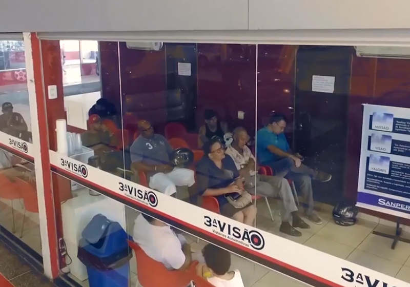 Proprietário pode aguardar em sala de espera enquanto vistoria é realizada | Foto: Divulgação / Sanperes