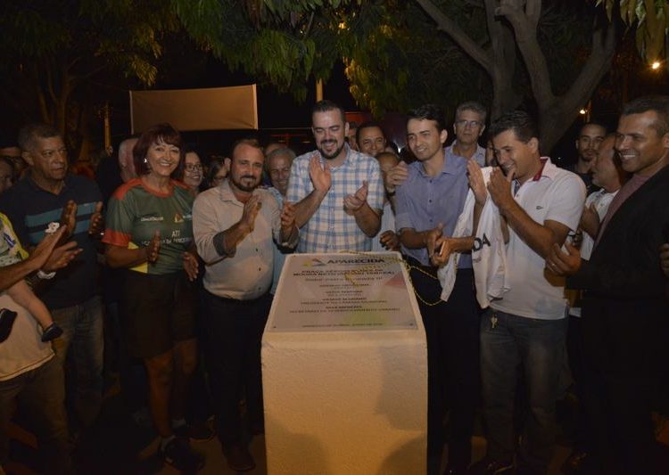 Inauguração de praça tem 2 destaques na fala do prefeito de Aparecida Gustavo Mendanha | Foto: Wigor Vieira