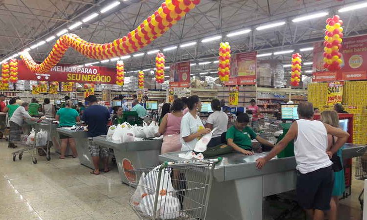 9 vagas estão abertas em supermercado de Aparecida e Goiânia