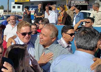 Ex-prefeito de Aparecida Ademir Menezes na inauguração do Viaduto da Avenida São Paulo | Foto: Folha Z