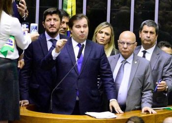 Discurso de aprovação da nova Previdência tem destaques aparecidenses em Glaustin e Alcides | Foto: Divulgação