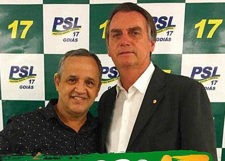 Presidente do PSL em Goiânia, Carlos Sulim, ao lado do presidente Jair Bolsonaro. Diretório organiza Encontro Nacional de Filiação do PSL em Goiânia | Foto: Reprodução