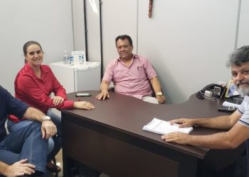 Secretário municipal do Trabalho, Adriano Montovani, presidente do PT Goiás, Kátia Maria, vereador Moura e Madson Veiga, advogado do partido | Foto: Folha Z