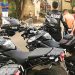 Dois homens foram presos pelo Giro da PM no setor Santa Fé, em Aparecida de Goiânia, em posse de motos roubadas e adulteradas | Foto: Divulgação / PMGO