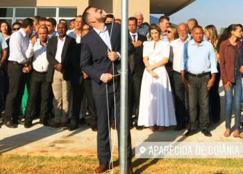 Prefeito Gustavo Mendanha e outras autoridades inauguraram Cidade Administrativa de Aparecida na manhã desta segunda, 7, na Avenida Gervásio Pinheiro, no setor Residencial Solar Central Park | Foto: Divulgação